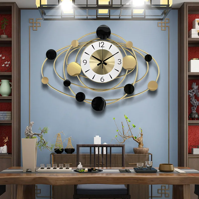 Mute Metal Line Wall Clock Office Decor